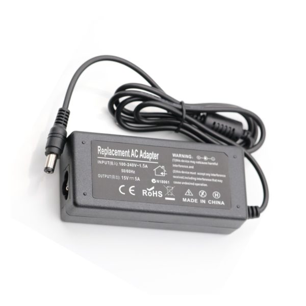 Cargador Toshiba 15v 5a 75w Conector 6.3 x 3.0 mm