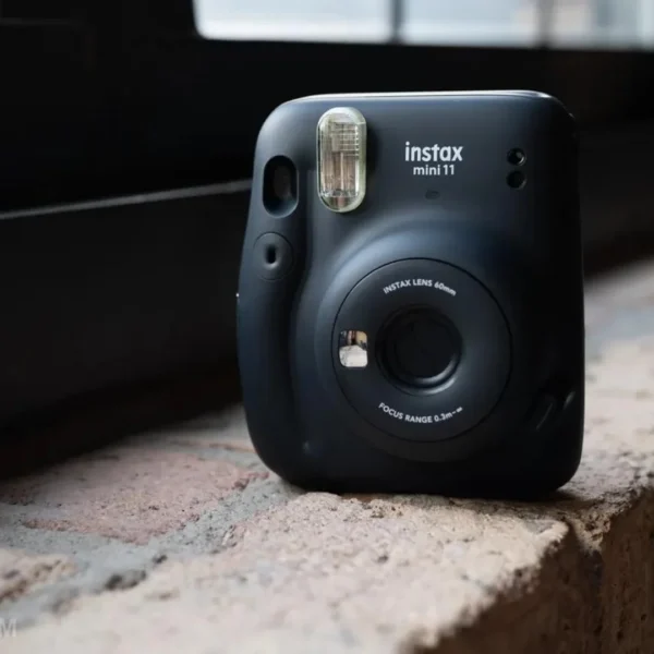 Cámara Instax Mini 11 Fujifilm | Color Gris | Imprime Fotos